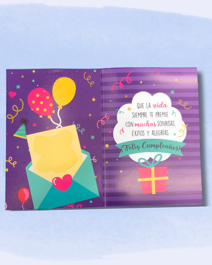 Tarjeta "Feliz cumple" morada